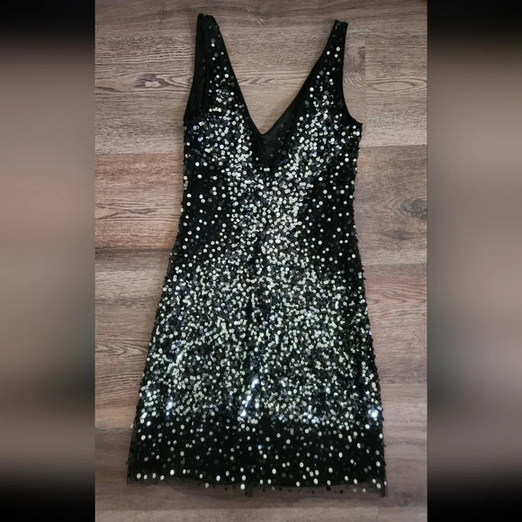 BASIX BLACK LABEL SEQUINED DRESS - Picture 1 of 12